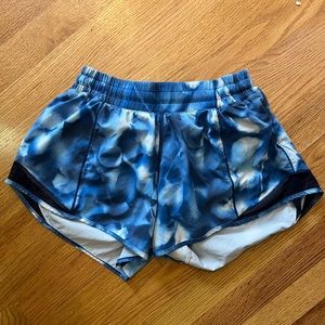 Lululemon shorts size 8 tall